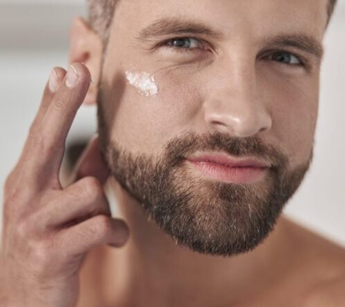 Trattamento Uomo contorno occhi anti-age
